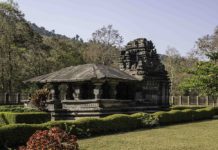 Mahadev Temple, Tambdi Surla